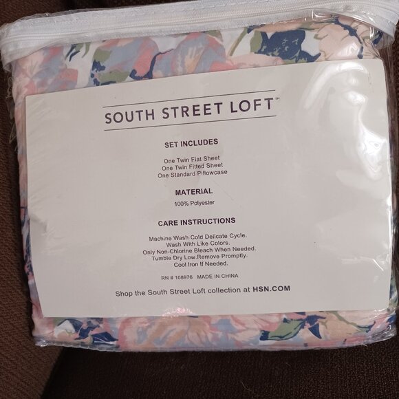 Floral Twin Size Sheet Set - New - Picture 2 of 4